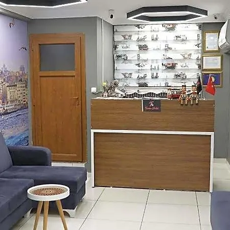 Tavra Hotel
